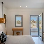 Apart-hotel Paranthos Island Living 4*