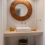 Apart-hotel Paranthos Island Living