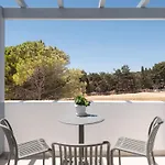 Paranthos Island Living Apart-hotel
