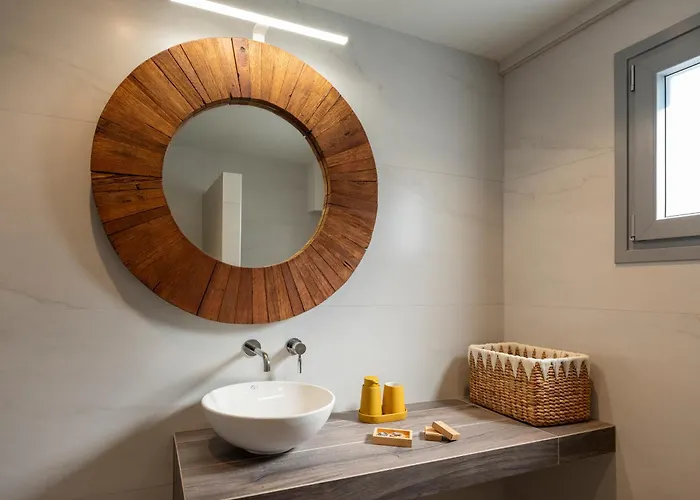 Aparthotel Paranthos Island Living