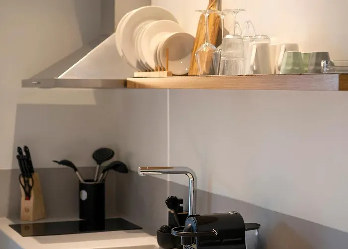 Aparthotel Paranthos Island Living