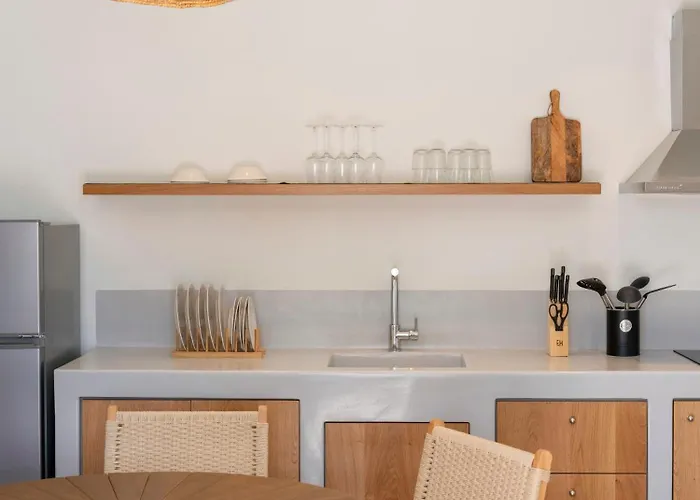 Paranthos Island Living 4*