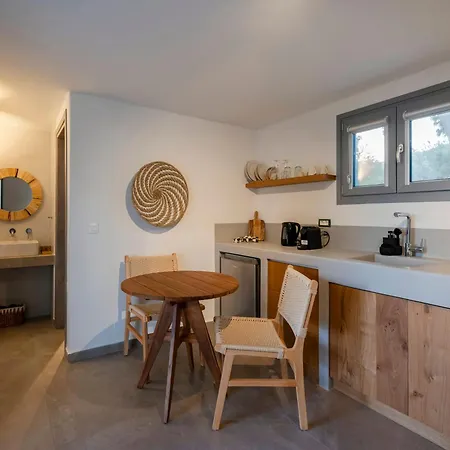 Paranthos Island Living 3*