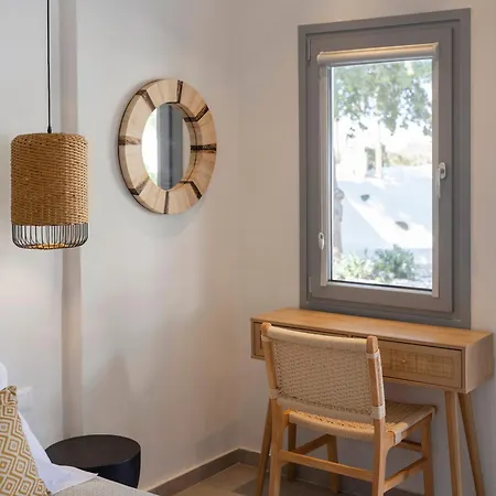 Paranthos Island Living Aparthotel 4*