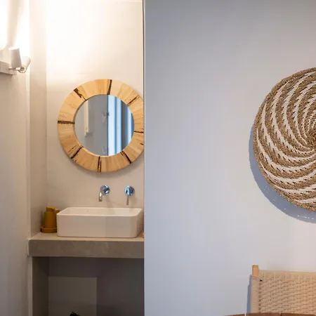 Paranthos Island Living 4*