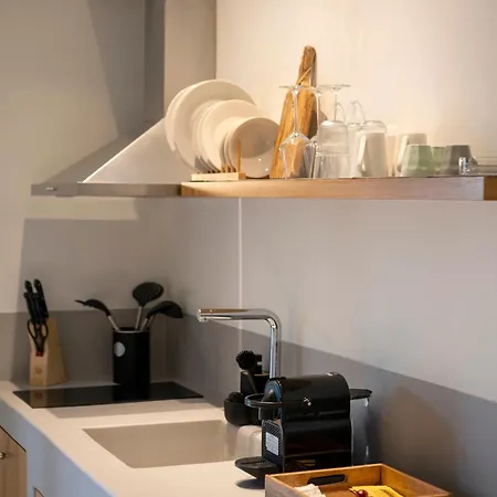 Aparthotel Paranthos Island Living