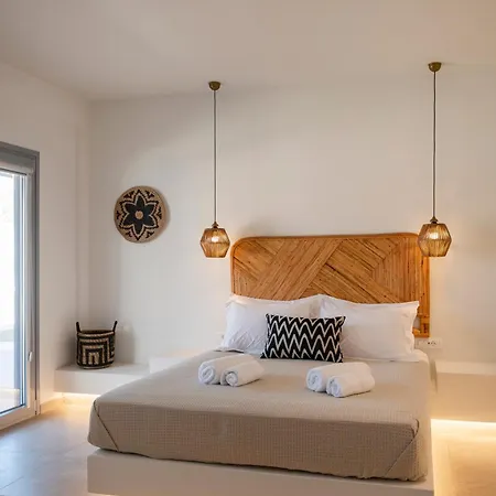 Paranthos Island Living