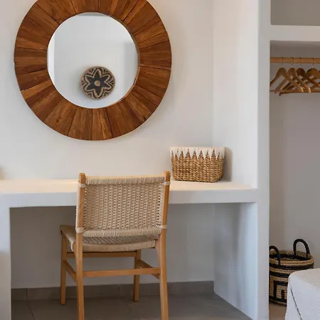 Aparthotel Paranthos Island Living Chrisi Akti (Paros)