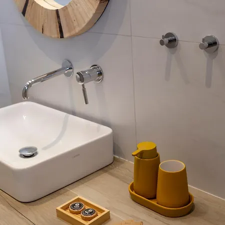 Aparthotel Paranthos Island Living 3*