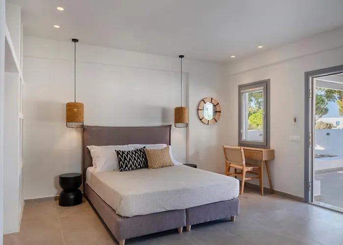 Paranthos Island Living