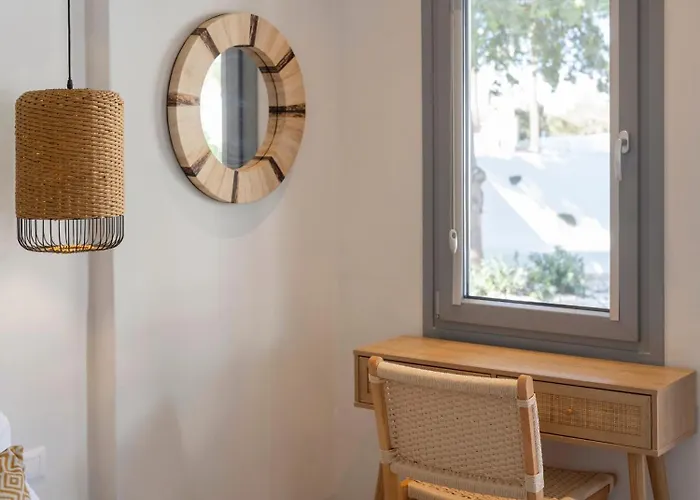 Paranthos Island Living Aparthotel 4*