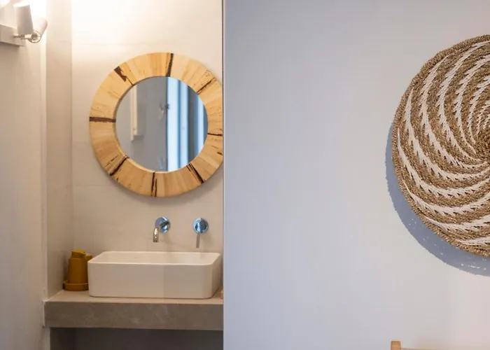 Paranthos Island Living 4*